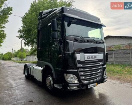 Даф XF 106 2014 у Черкасах на Automoto.ua Чорний Даф XF 106, об'ємом двигуна 12.9 л та пробігом 723 тис. км за 20700 $, фото 3 на Automoto.ua