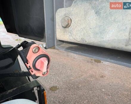 Даф XF 106 2014 у Черкасах на Automoto.ua Чорний Даф XF 106, об'ємом двигуна 12.9 л та пробігом 723 тис. км за 20700 $, фото 14 на Automoto.ua