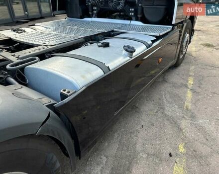 Чорний Даф XF 106, об'ємом двигуна 12.9 л та пробігом 790 тис. км за 37500 $, фото 22 на Automoto.ua