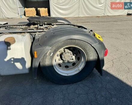 Красный Даф XF 106, объемом двигателя 12.9 л и пробегом 900 тыс. км за 19900 $, фото 2 на Automoto.ua