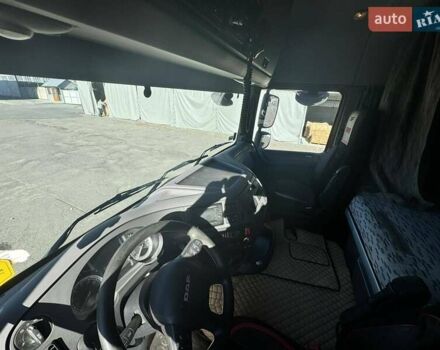 Красный Даф XF 106, объемом двигателя 12.9 л и пробегом 900 тыс. км за 19900 $, фото 14 на Automoto.ua