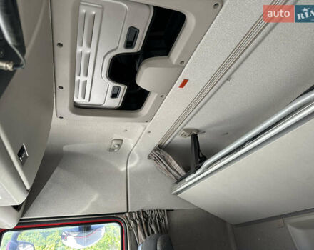 Красный Даф XF 106, объемом двигателя 12.9 л и пробегом 840 тыс. км за 20703 $, фото 15 на Automoto.ua