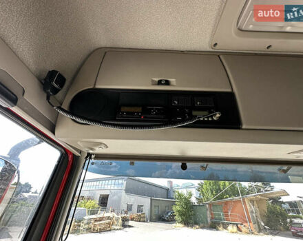 Красный Даф XF 106, объемом двигателя 12.9 л и пробегом 840 тыс. км за 20703 $, фото 11 на Automoto.ua