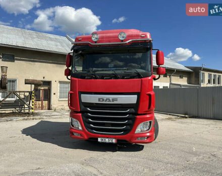 Красный Даф XF 106, объемом двигателя 12.9 л и пробегом 840 тыс. км за 20703 $, фото 4 на Automoto.ua