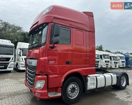 Красный Даф XF 106, объемом двигателя 12.9 л и пробегом 680 тыс. км за 26900 $, фото 2 на Automoto.ua