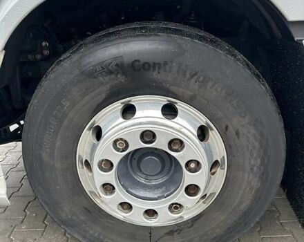 Серый Даф XF 106, объемом двигателя 12.9 л и пробегом 980 тыс. км за 24800 $, фото 9 на Automoto.ua