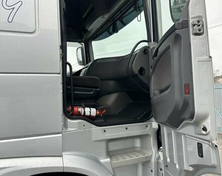 Серый Даф XF 106, объемом двигателя 12.9 л и пробегом 980 тыс. км за 24800 $, фото 30 на Automoto.ua