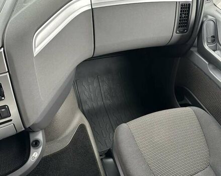 Серый Даф XF 106, объемом двигателя 12.9 л и пробегом 980 тыс. км за 24800 $, фото 17 на Automoto.ua