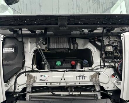 Серый Даф XF 106, объемом двигателя 12.9 л и пробегом 980 тыс. км за 24800 $, фото 32 на Automoto.ua