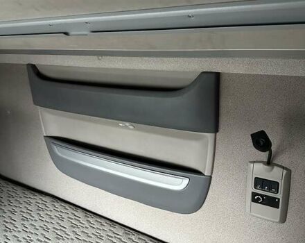 Серый Даф XF 106, объемом двигателя 12.9 л и пробегом 980 тыс. км за 24800 $, фото 16 на Automoto.ua