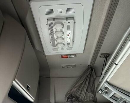 Серый Даф XF 106, объемом двигателя 12.9 л и пробегом 980 тыс. км за 24800 $, фото 18 на Automoto.ua