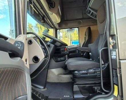 Серый Даф XF 106, объемом двигателя 12.9 л и пробегом 700 тыс. км за 41193 $, фото 7 на Automoto.ua