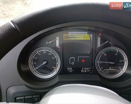 Синий Даф XF 106, объемом двигателя 12.9 л и пробегом 900 тыс. км за 22500 $, фото 8 на Automoto.ua