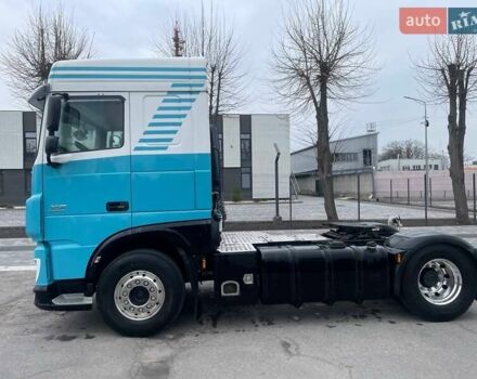 Синий Даф XF 106, объемом двигателя 10.8 л и пробегом 797 тыс. км за 20500 $, фото 2 на Automoto.ua