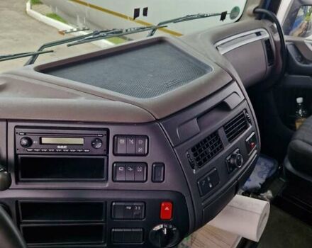 Синий Даф XF 106, объемом двигателя 11 л и пробегом 623 тыс. км за 38332 $, фото 24 на Automoto.ua