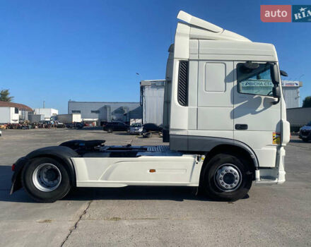 Белый Даф XF 460 FT, объемом двигателя 0 л и пробегом 850 тыс. км за 26645 $, фото 4 на Automoto.ua