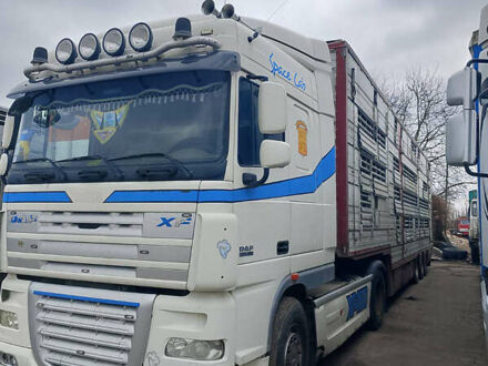 Белый Даф XF 460 FT, объемом двигателя 0 л и пробегом 880 тыс. км за 22000 $, фото 1 на Automoto.ua