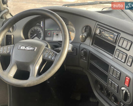 Черный Даф XF 460 FT, объемом двигателя 12.9 л и пробегом 780 тыс. км за 22000 $, фото 3 на Automoto.ua