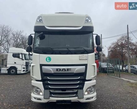 Белый Даф XF 480 FT, объемом двигателя 12.9 л и пробегом 377 тыс. км за 74301 $, фото 2 на Automoto.ua