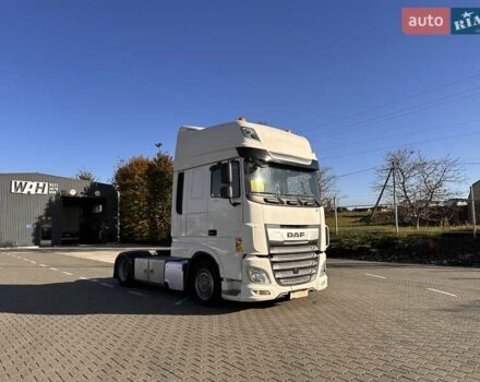 Белый Даф XF 480 FT, объемом двигателя 12.9 л и пробегом 896 тыс. км за 24559 $, фото 2 на Automoto.ua