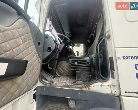 Белый Даф XF 95, объемом двигателя 12.58 л и пробегом 130 тыс. км за 13000 $, фото 5 на Automoto.ua