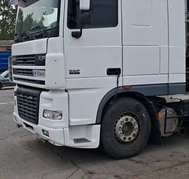 Білий Даф XF 95, об'ємом двигуна 12.58 л та пробігом 777 тис. км за 10000 $, фото 12 на Automoto.ua