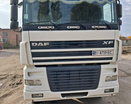 Белый Даф XF 95, объемом двигателя 12.58 л и пробегом 100 тыс. км за 15900 $, фото 1 на Automoto.ua