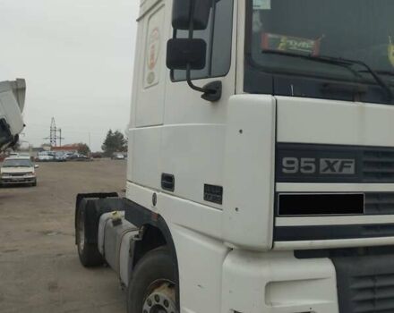 Білий Даф XF 95, об'ємом двигуна 12.65 л та пробігом 441 тис. км за 5500 $, фото 1 на Automoto.ua