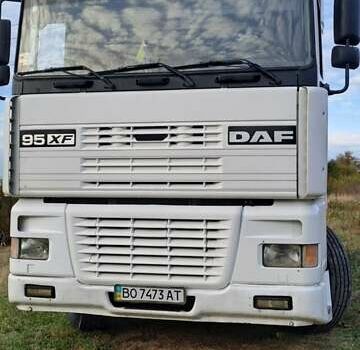 Білий Даф XF 95, об'ємом двигуна 12.58 л та пробігом 1000 тис. км за 5500 $, фото 6 на Automoto.ua