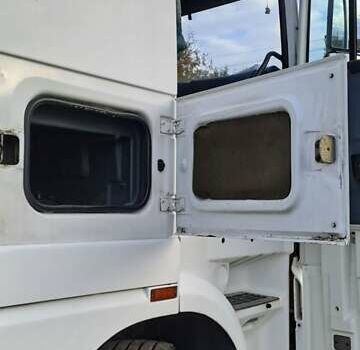 Білий Даф XF 95, об'ємом двигуна 12.58 л та пробігом 1000 тис. км за 5500 $, фото 21 на Automoto.ua