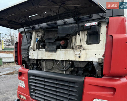 Белый Даф XF 95, объемом двигателя 12.6 л и пробегом 1000 тыс. км за 14000 $, фото 2 на Automoto.ua