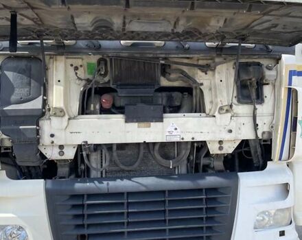 Даф XF 95 2006 у Хмельницькому на Automoto.ua Білий Даф XF 95, об'ємом двигуна 12.58 л та пробігом 1 тис. км за 9000 $, фото 1 на Automoto.ua