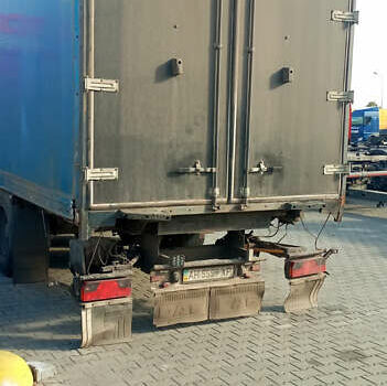 Белый Даф XF 95, объемом двигателя 12.56 л и пробегом 2 тыс. км за 10500 $, фото 6 на Automoto.ua