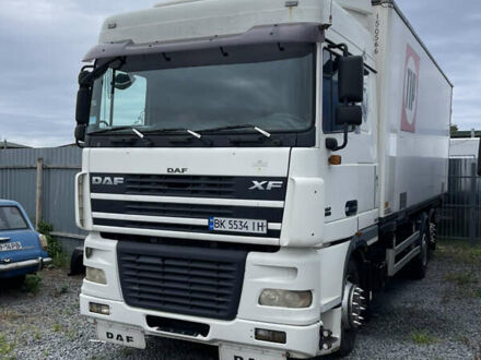 Даф XF 95 2003 у Рівному на Automoto.ua Білий Даф XF 95, об'ємом двигуна 12.58 л та пробігом 2 тис. км за 15500 $, фото 1 на Automoto.ua