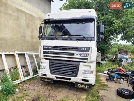 Даф XF 95 2003 в Харькове на Automoto.ua Белый Даф XF 95, объемом двигателя 12.58 л и пробегом 2 тыс. км за 8500 $, фото 1 на Automoto.ua
