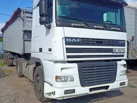 Даф XF 95 2005 у Кривому Розі на Automoto.ua Білий Даф XF 95, об'ємом двигуна 12.58 л та пробігом 1 тис. км за 28000 $, фото 1 на Automoto.ua