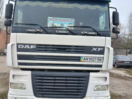 Даф XF 95 2005 в Житомире на Automoto.ua Белый Даф XF 95, объемом двигателя 12.6 л и пробегом 2 тыс. км за 19000 $, фото 1 на Automoto.ua