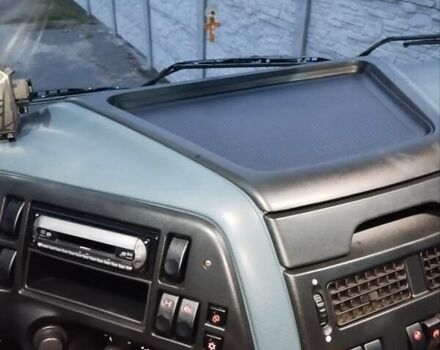 Красный Даф XF 95, объемом двигателя 12.58 л и пробегом 789 тыс. км за 18000 $, фото 111 на Automoto.ua