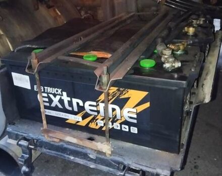 Красный Даф XF 95, объемом двигателя 12.58 л и пробегом 789 тыс. км за 18000 $, фото 92 на Automoto.ua