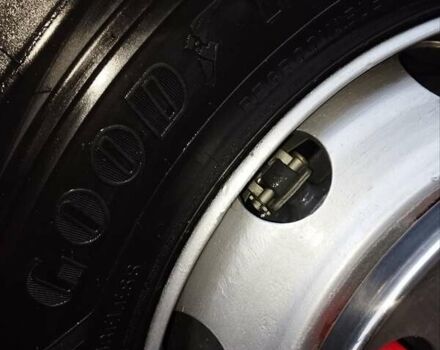 Красный Даф XF 95, объемом двигателя 12.58 л и пробегом 789 тыс. км за 18000 $, фото 28 на Automoto.ua