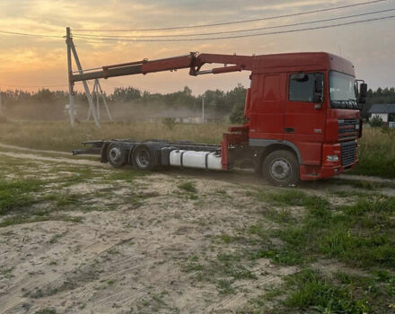 Красный Даф XF 95, объемом двигателя 12.58 л и пробегом 1000 тыс. км за 32000 $, фото 5 на Automoto.ua