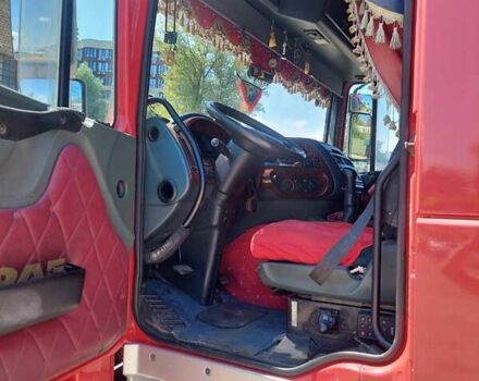 Красный Даф XF 95, объемом двигателя 12.58 л и пробегом 953 тыс. км за 27000 $, фото 5 на Automoto.ua