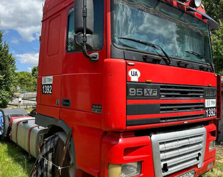 Красный Даф XF 95, объемом двигателя 12 л и пробегом 1 тыс. км за 5800 $, фото 4 на Automoto.ua