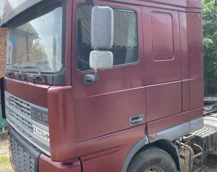 Красный Даф XF 95, объемом двигателя 12.6 л и пробегом 100 тыс. км за 4500 $, фото 2 на Automoto.ua