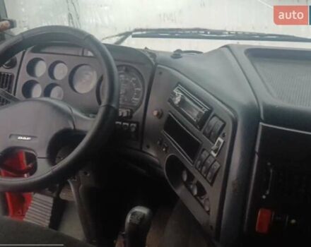 Красный Даф XF 95, объемом двигателя 12.58 л и пробегом 650 тыс. км за 8000 $, фото 2 на Automoto.ua