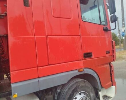 Червоний Даф XF 95, об'ємом двигуна 12.58 л та пробігом 350 тис. км за 12000 $, фото 3 на Automoto.ua