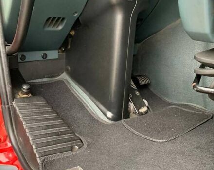 Красный Даф XF 95, объемом двигателя 12.58 л и пробегом 2 тыс. км за 32500 $, фото 2 на Automoto.ua