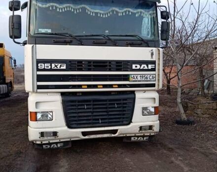 Даф XF 95, объемом двигателя 11.9 л и пробегом 999 тыс. км за 15000 $, фото 7 на Automoto.ua