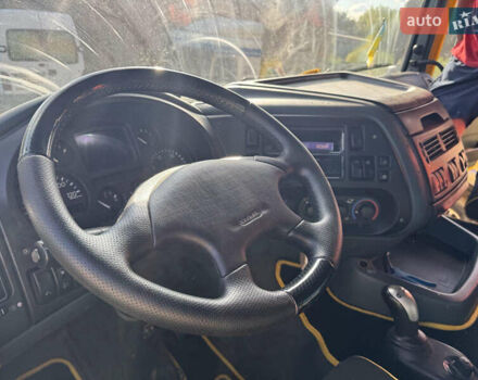 Желтый Даф XF 95, объемом двигателя 12.58 л и пробегом 2 тыс. км за 6500 $, фото 9 на Automoto.ua