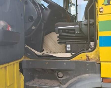 Даф XF 95 2000 у Дніпро (Дніпропетровську) на Automoto.ua Жовтий Даф XF 95, об'ємом двигуна 0 л та пробігом 1000 тис. км за 5000 $, фото 4 на Automoto.ua